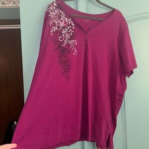 2X Top. Small hole. See photo. MUST BE BUNDLED (T)